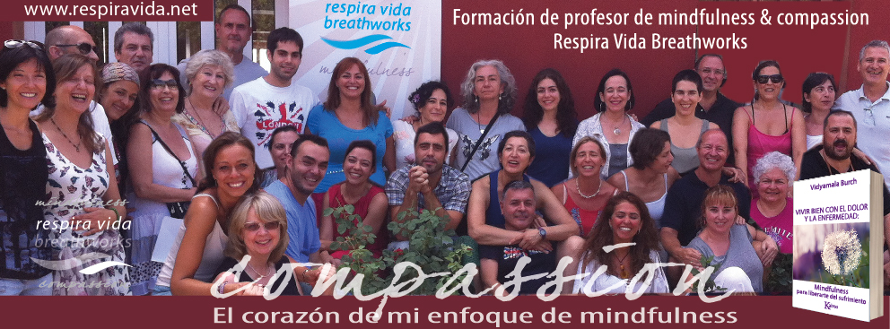 participantes del retiro de mindfulness y compasion todos